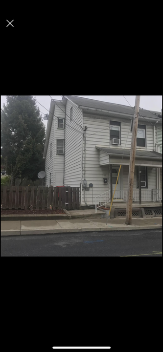 351 Green St in Bath, PA - Building Photo