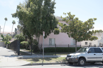 914 S Catalina St in Los Angeles, CA - Building Photo - Building Photo