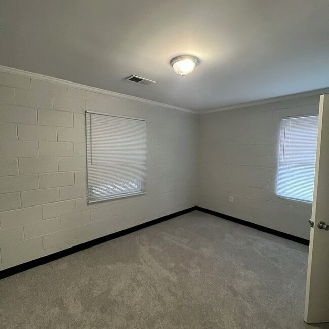 208 Harper St in Garner, NC - Foto de edificio - Building Photo