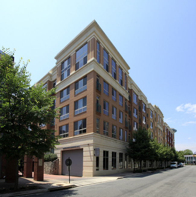 The WestLee in Arlington, VA - Foto de edificio - Building Photo