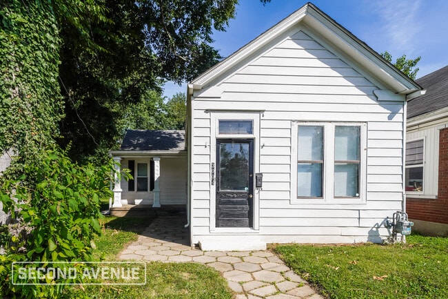 property at 3004 Taylor Blvd