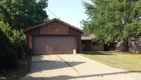 10402 Cricket Dr - 4