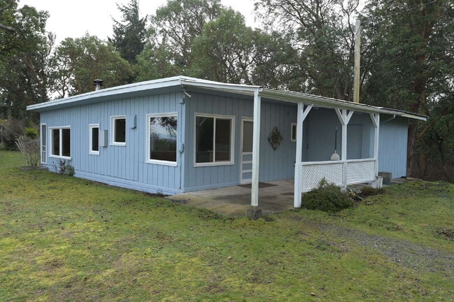 property at 263 Chickadee Ln