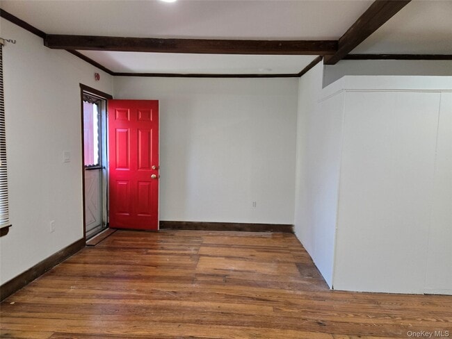 410 Main St in Port Jefferson, NY - Building Photo - Building Photo