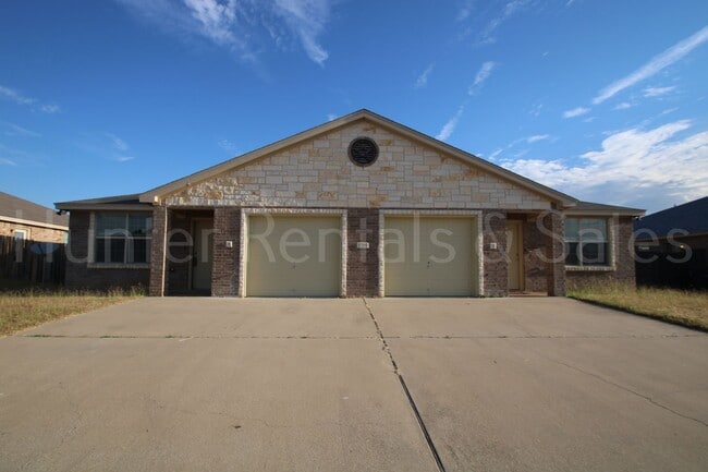 property at 1209 Cavalry Ln