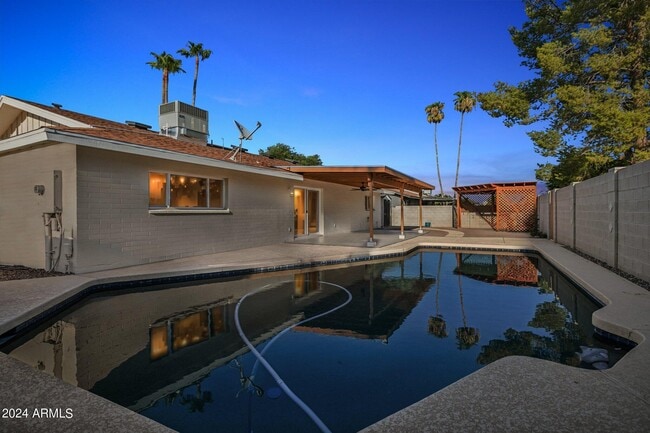 8719 E Columbus Ave in Scottsdale, AZ - Building Photo - Building Photo