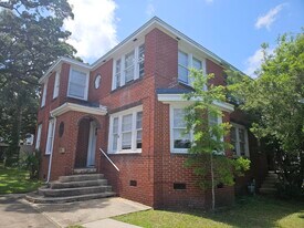 4 W De Soto St in Pensacola, FL - Building Photo