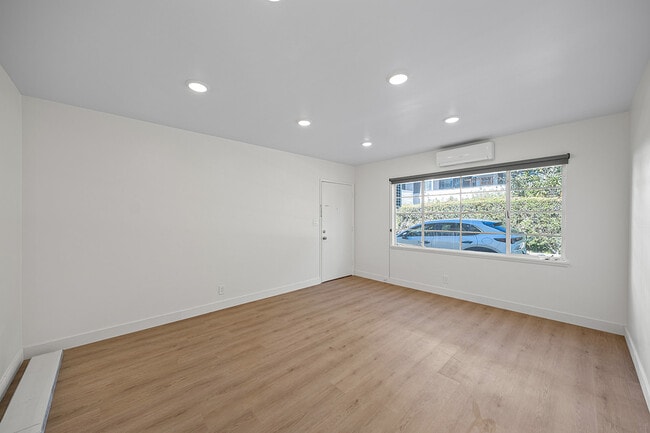 426 S Los Robles Ave, Unit C in Pasadena, CA - Building Photo - Building Photo