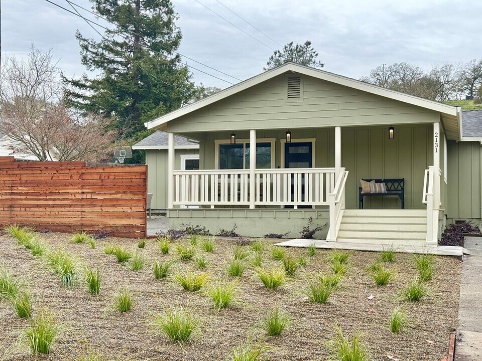 2131 First Ave in Napa, CA - Building Photo