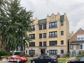 4735 N Hermitage Ave, Unit A01C in Chicago, IL - Building Photo