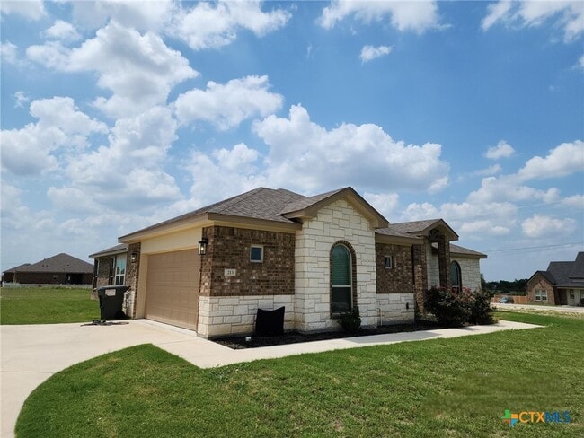 property at 213 Cammie Dr