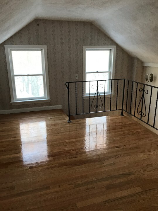 18 Boston St in Middleton, MA - Building Photo