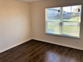 92 Roseberry Cir in Port Wentworth, GA - Building Photo - Building Photo