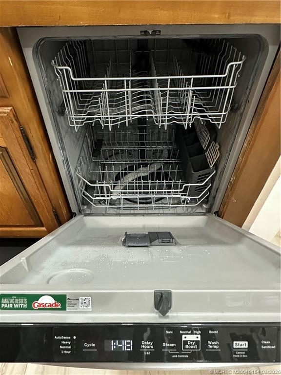 4095 SE Centerboard Ln in Stuart, FL - Building Photo - Building Photo