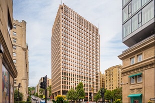 Le Samuel in Montréal, QC - Building Photo