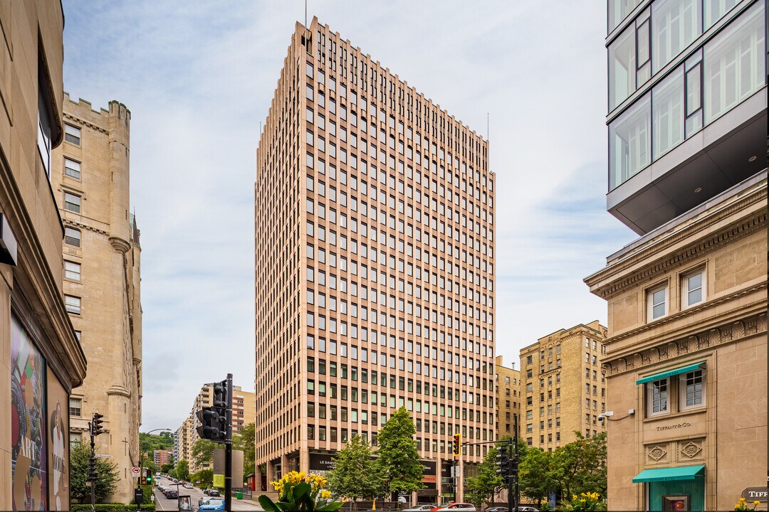 Le Samuel in Montréal, QC - Building Photo