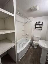 1011 E 14th St in Pittsburg, KS - Building Photo - Building Photo