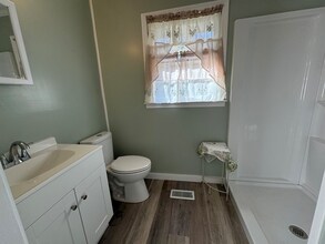 287 Manchester Dr in Manning, SC - Building Photo - Building Photo