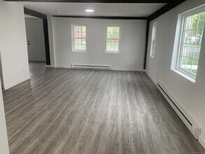87 Park Lane Rd in New Milford, CT - Building Photo - Building Photo