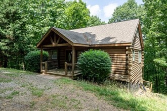 124 Adair Dr in Ranger, GA - Building Photo - Building Photo