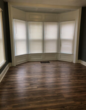 110 S Transit St in Lockport, NY - Building Photo - Interior Photo