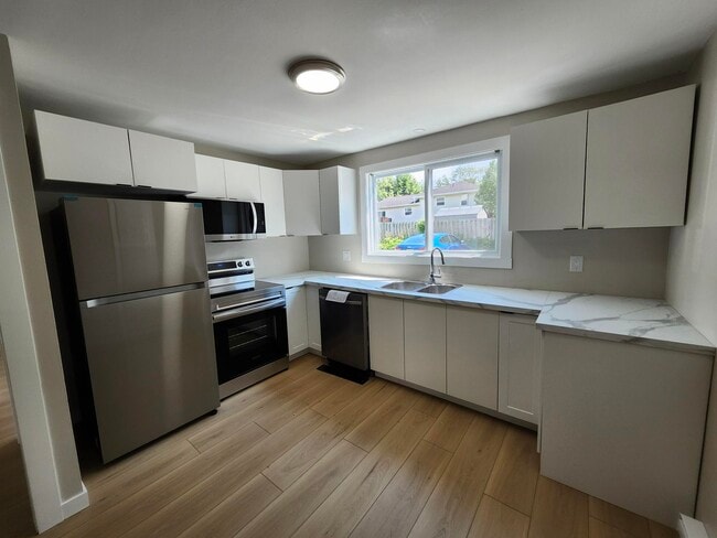 property at 116 Golden Grove Rd