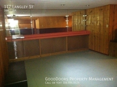 property at 117 Langley St