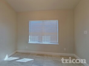 1340 Beach Dr in Azle, TX - Building Photo - Building Photo