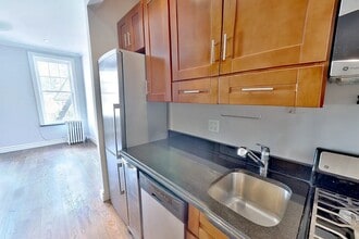 53 Leroy St in New York, NY - Foto de edificio - Building Photo