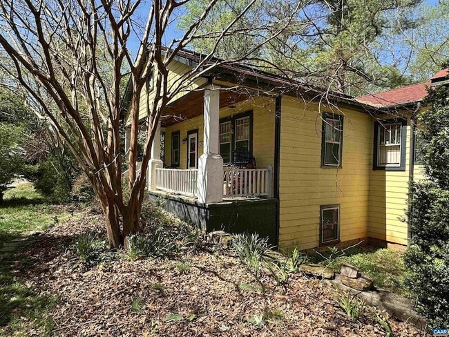 6324 Schoolhouse Hill, Unit 537 in Charlottesville, VA - Building Photo - Building Photo