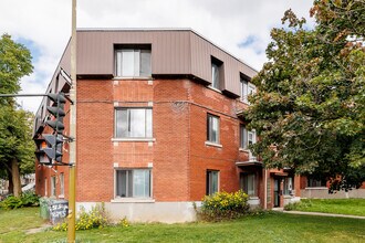 5725 Saint-Jacques Rue in Montréal, QC - Building Photo - Building Photo