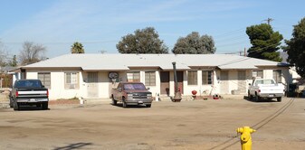 435 Richfield Ave in El Cajon, CA - Building Photo