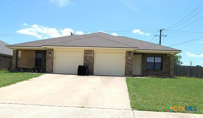 property at 3708 Littleleaf Dr