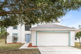 8809 Shindler Crossing Dr in Jacksonville, FL - Building Photo