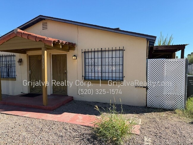 property at 3632 E Glenn St