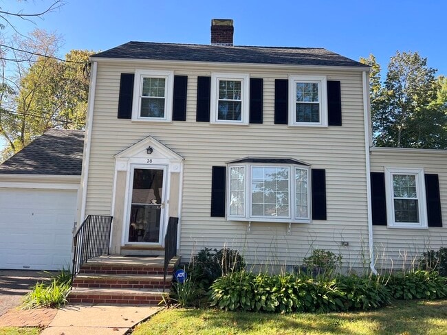 28 Farmington Rd, Unit 1