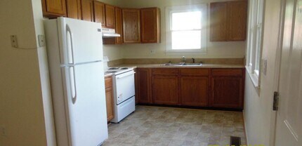 125 W 37th St in Buena Vista, VA - Building Photo - Building Photo