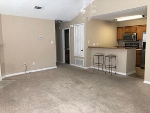 11059 Windsor Hill Dr in D'Iberville, MS - Foto de edificio - Building Photo