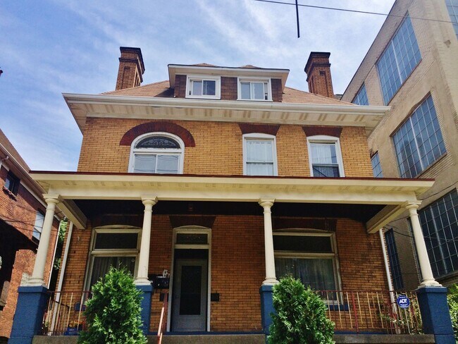 property at 363 Stratford Ave