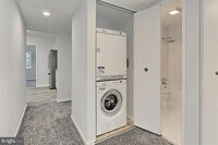 1631 Parkcrest Cir photo'