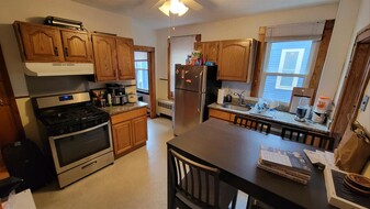 46 Locke St, Unit 2 in Cambridge, MA - Building Photo