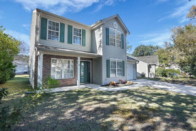 29 Lake Linden Dr in Bluffton, SC - Building Photo - Building Photo