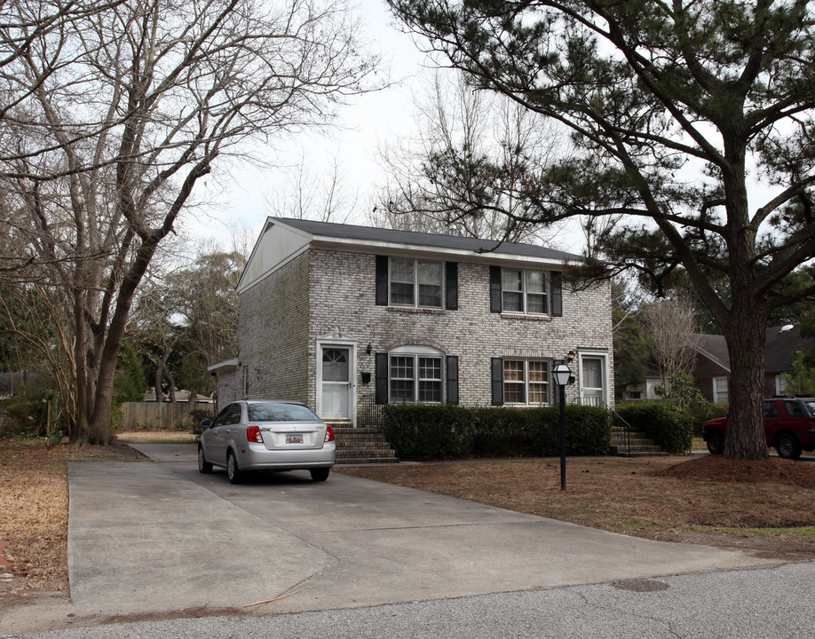 638 Lindendale Ave in Charleston, SC - Building Photo