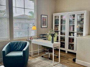 1007 Turnstone Rd in Carlsbad, CA - Building Photo - Building Photo