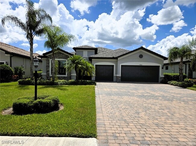 property at 17665 Kinzie Ln