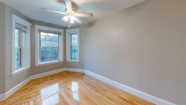 65 Burbank St in Boston, MA - Building Photo - Building Photo