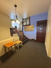 1107 E Augusta Ave in Spokane, WA - Foto de edificio - Building Photo