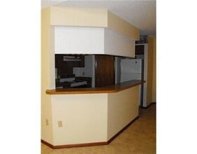 1535 Richmond Dr in Slidell, LA - Foto de edificio - Building Photo
