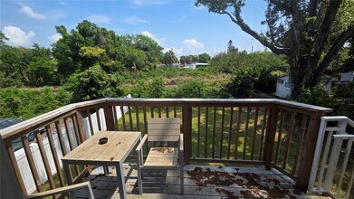 1524 6th St NW in Largo, FL - Building Photo - Building Photo