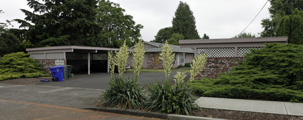 Overton Park Apartments in Portland, OR - Building Photo - Building Photo